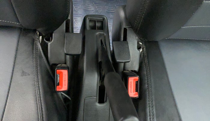 2020 Maruti Eeco TOUR V 5 SEATER CNG, CNG, Manual, 9,193 km, Driver Side Adjustment Panel