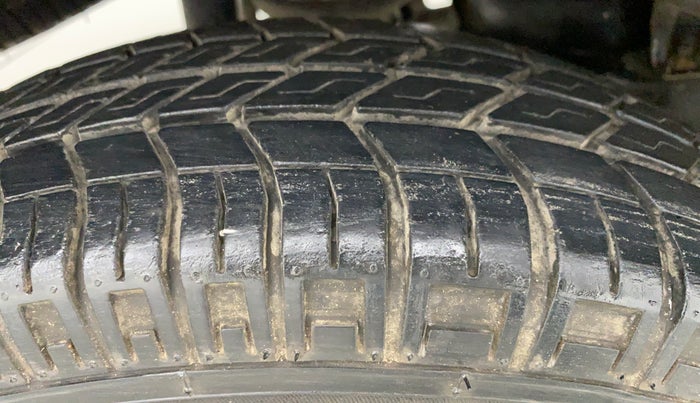 2020 Maruti Eeco TOUR V 5 SEATER CNG, CNG, Manual, 9,193 km, Right Rear Tyre Tread