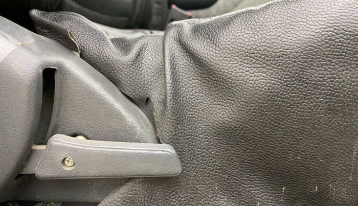 2018 Maruti Alto 800 LXI, Petrol, Manual, 46,506 km, Driver Side Adjustment Panel