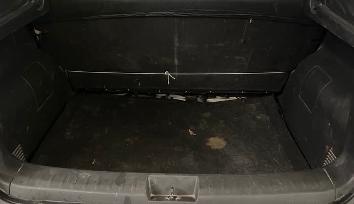 2024 Nissan MAGNITE XE, Petrol, Manual, 40,703 km, Boot Inside