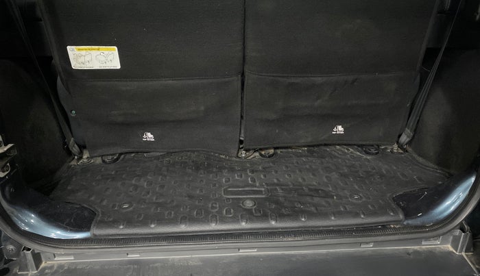 2022 Mahindra Thar LX HT PETROL 4WD MT, Petrol, Manual, 52,058 km, Boot Inside