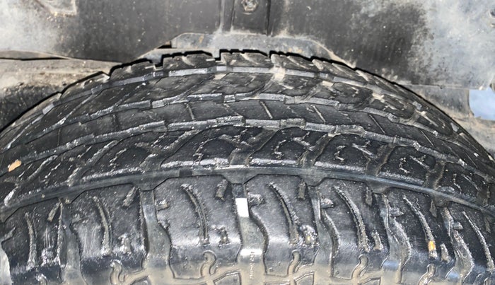 2022 Mahindra Thar LX HT PETROL 4WD MT, Petrol, Manual, 52,058 km, Left Rear Tyre Tread