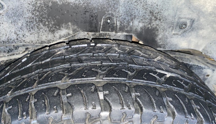 2022 Mahindra Thar LX HT PETROL 4WD MT, Petrol, Manual, 52,058 km, Right Rear Tyre Tread