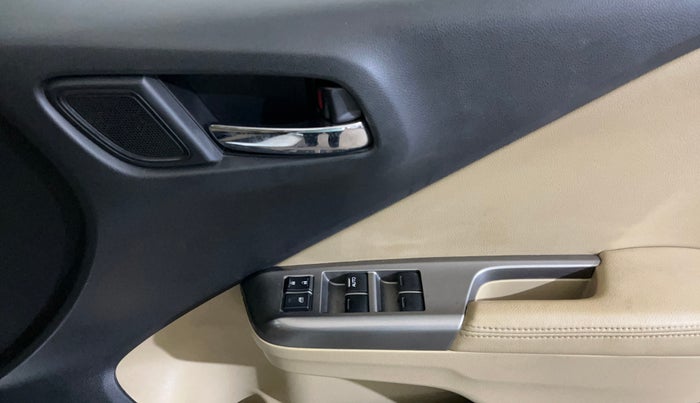 2016 Honda City 1.5L I-VTEC VX CVT, Petrol, Automatic, 28,875 km, Driver Side Door Panels Control