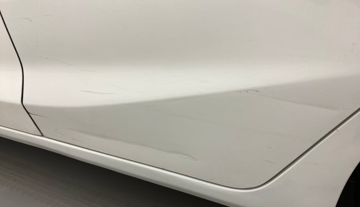 2016 Honda Jazz 1.5L I-DTEC V, Diesel, Manual, 1,17,170 km, Rear left door - Minor scratches