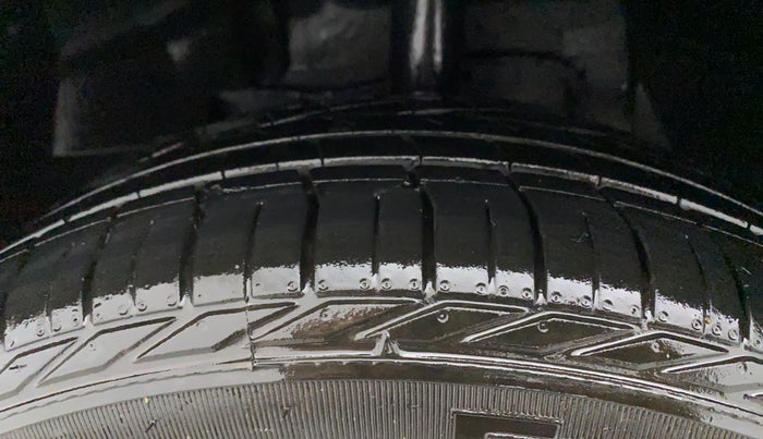 2021 Tata NEXON XZA PLUS PETROL, Petrol, Automatic, 21,987 km, Left Front Tyre Tread