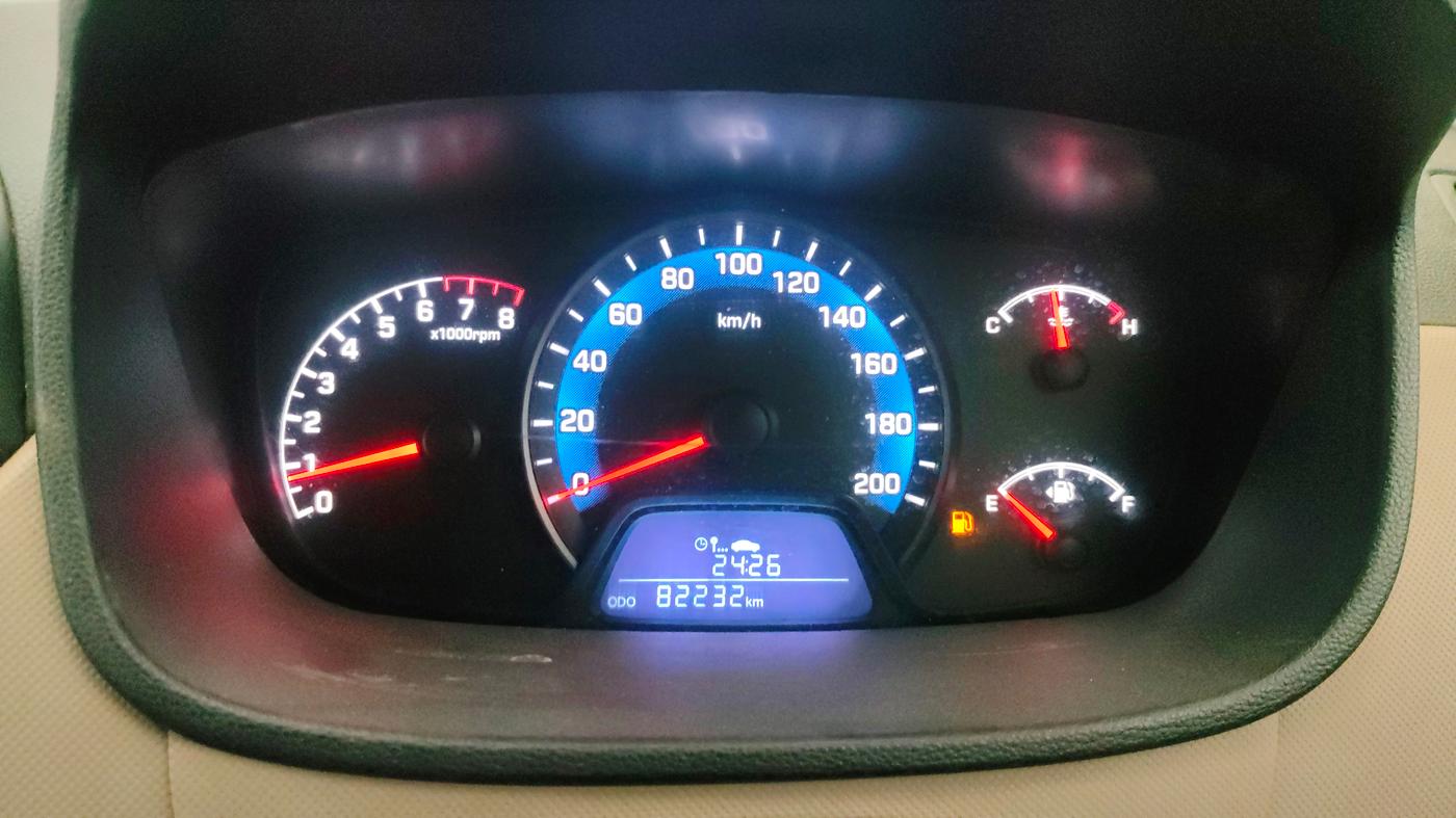 2016 Hyundai Xcent BASE 1.2, Petrol, Manual, 82,210 km, Odometer Image