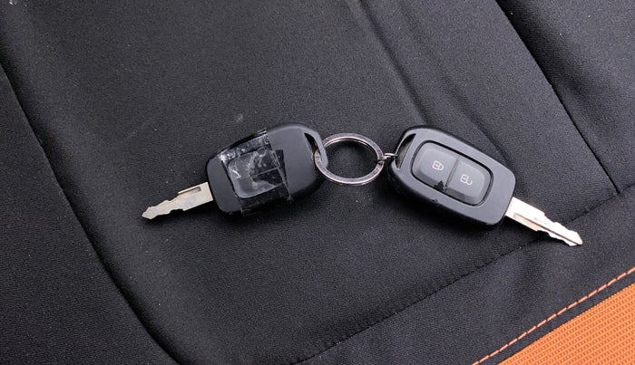 2018 Renault Kwid CLIMBER 1.0, Petrol, Manual, 65,800 km, Key Close Up