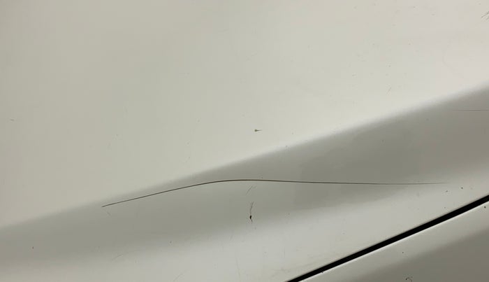 2016 Maruti Celerio ZXI AMT (O), Petrol, Automatic, 86,029 km, Bonnet (hood) - Minor scratches