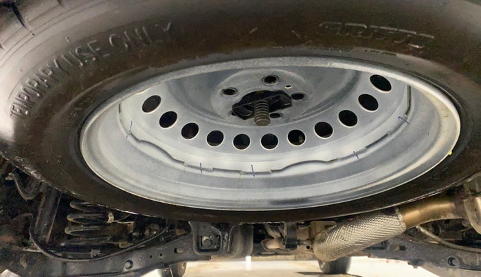 2023 Mahindra XUV700 AX 7 LUXURY P AT 7 STR, Petrol, Automatic, 14,828 km, Spare Tyre