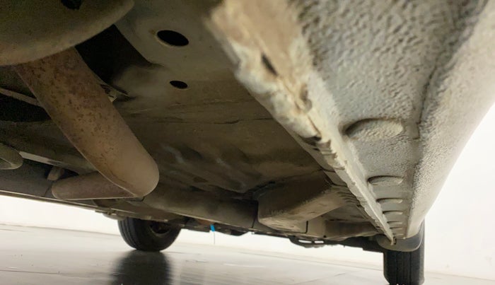 2013 Honda Amaze 1.2L I-VTEC S, CNG, Manual, 1,07,725 km, Right Side Underbody