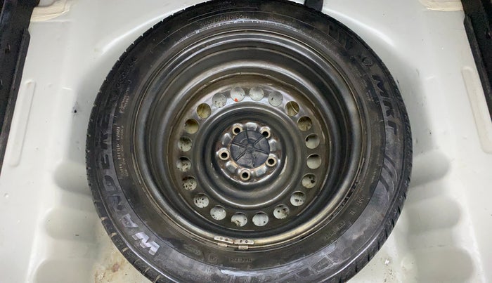 2022 Maruti Vitara Brezza LXI, Petrol, Manual, 70,799 km, Spare Tyre