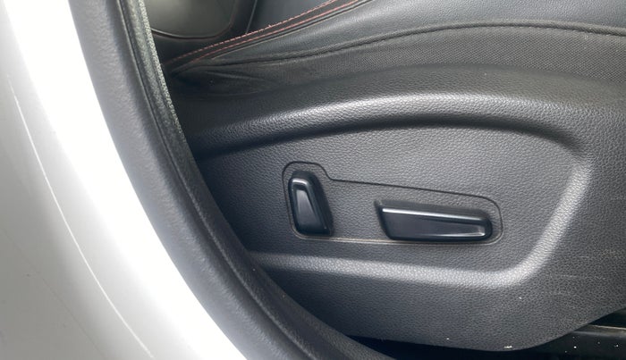 2021 KIA SELTOS GTX PLUS DCT 1.4 PETROL, Petrol, Automatic, 53,125 km, Driver Side Adjustment Panel