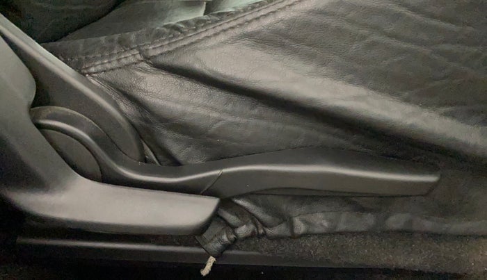 2018 Maruti Baleno ALPHA PETROL 1.2, Petrol, Manual, 70,584 km, Driver Side Adjustment Panel