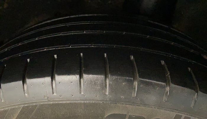 2018 Maruti Baleno ALPHA PETROL 1.2, Petrol, Manual, 70,584 km, Left Rear Tyre Tread