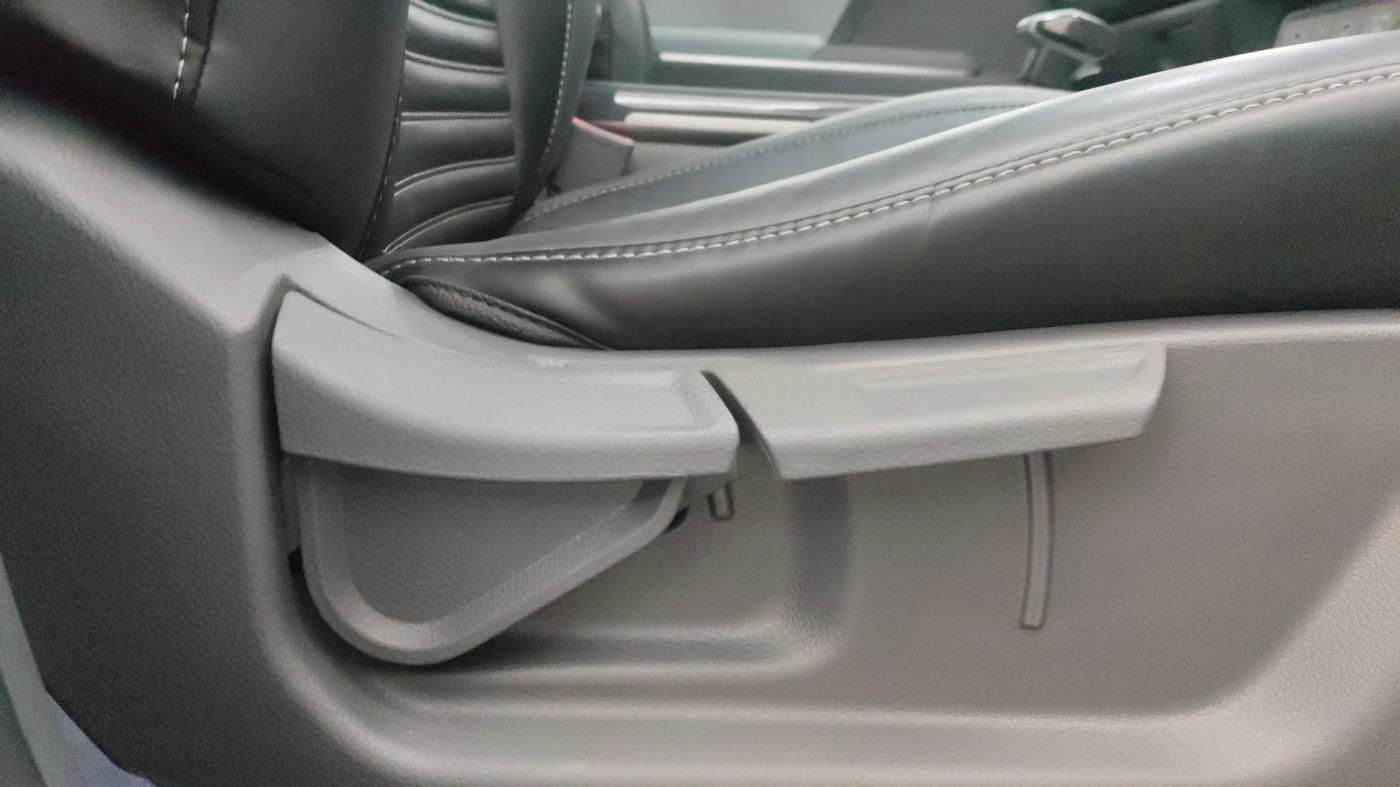 2025 KIA SYROS HTK Plus 1.0 Turbo 7DCT, Petrol, Automatic, 11,258 km, Driver Side Adjustment Panel