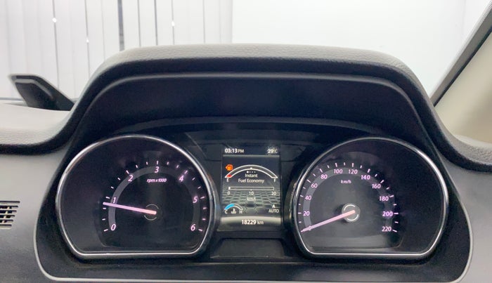 2018 Tata Hexa XT 4X2 7 STR, Diesel, Manual, 18,221 km, Odometer Image