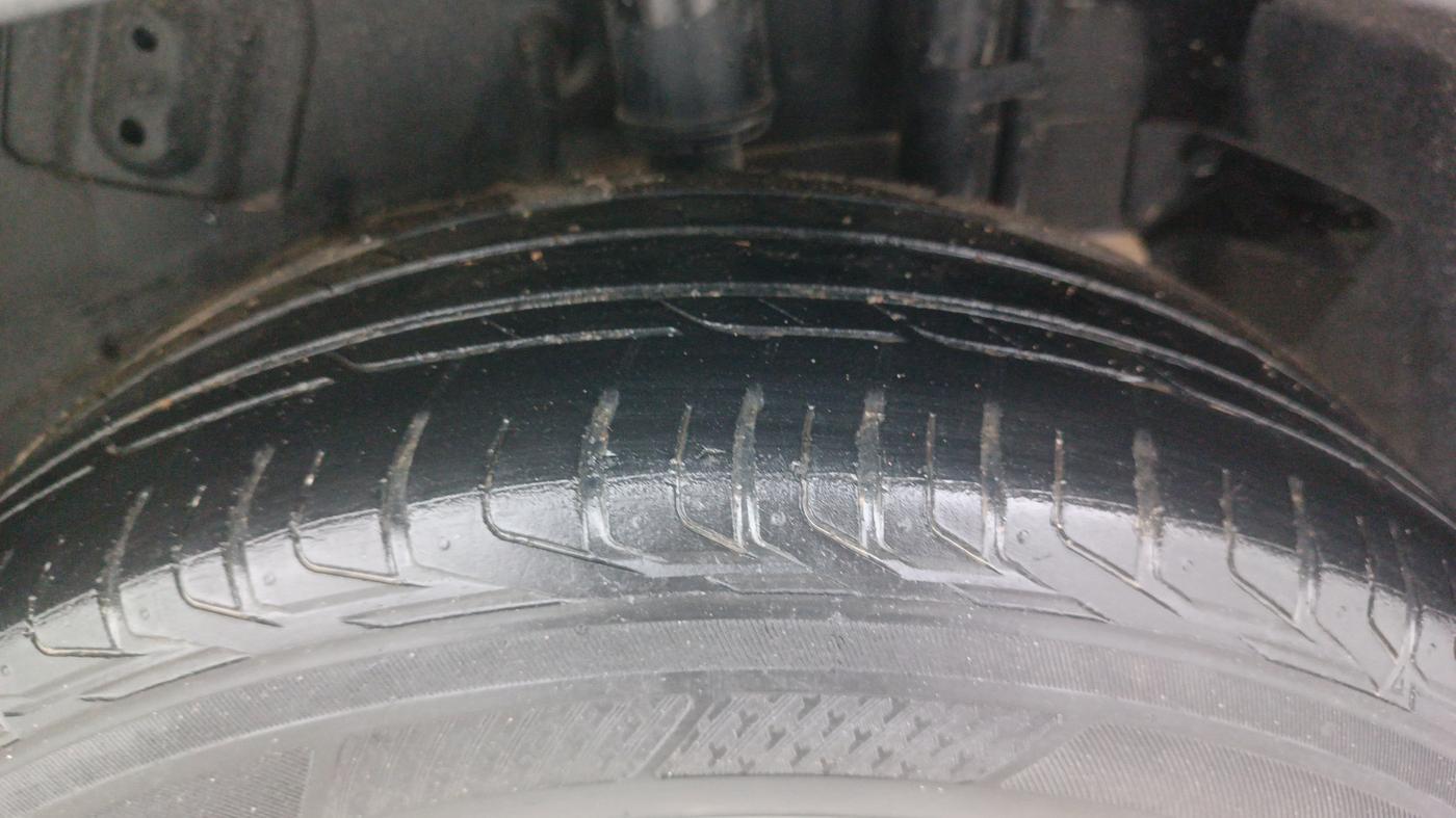 2019 Tata NEXON XZA PLUS PETROL, Petrol, Automatic, 48,309 km, Left Rear Tyre Tread
