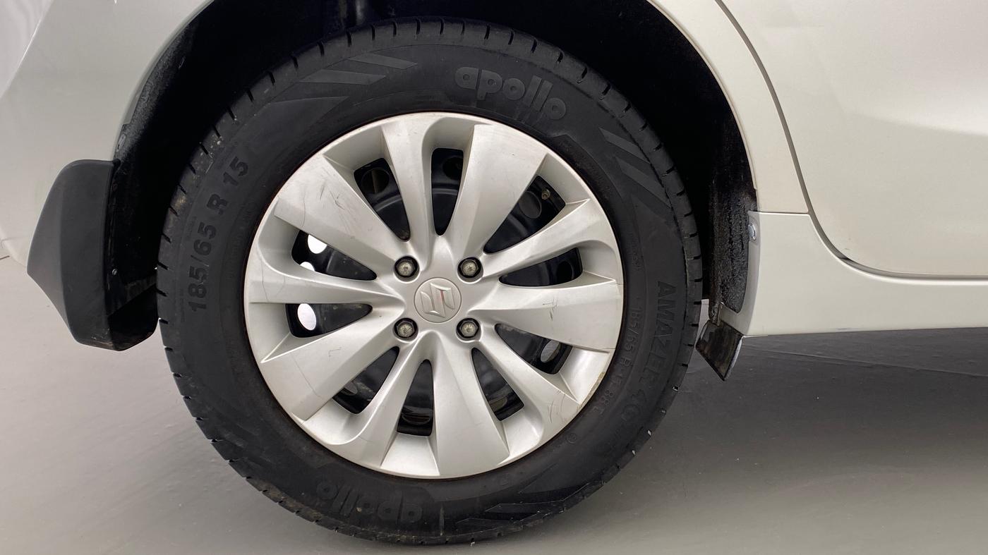 2016 Maruti Baleno DELTA CVT PETROL 1.2, Petrol, Automatic, 74,909 km, Right Rear Wheel