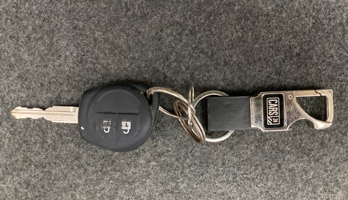2014 Maruti Wagon R 1.0 VXI, Petrol, Manual, 44,709 km, Key Close Up