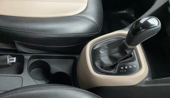 2015 Hyundai Grand i10 ASTA AT 1.2 KAPPA VTVT, Petrol, Automatic, 40,674 km, Gear Lever