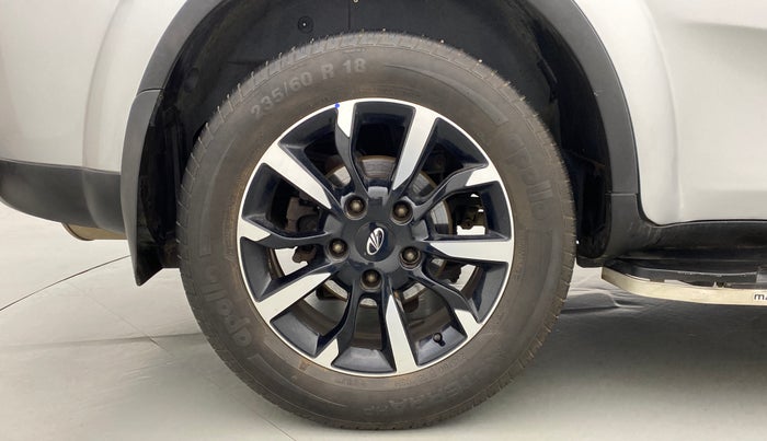2018 Mahindra XUV500 W11 AT, Diesel, Automatic, 43,229 km, Right Rear Wheel