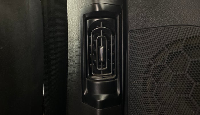 2018 Mahindra XUV500 W11 AT, Diesel, Automatic, 43,229 km, Rear AC Vents