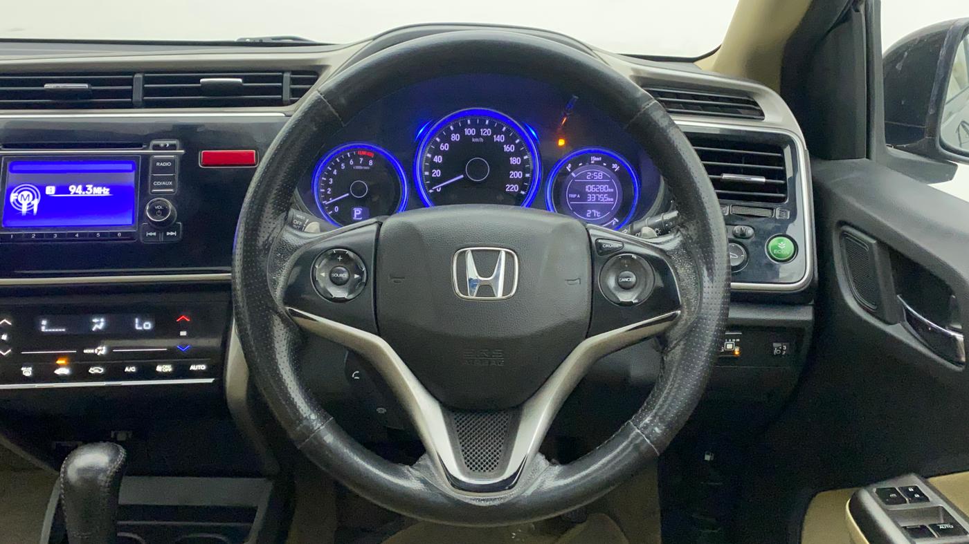 2016 Honda City 1.5L I-VTEC VX CVT, CNG, Automatic, 1,06,554 km, Steering Wheel Close Up