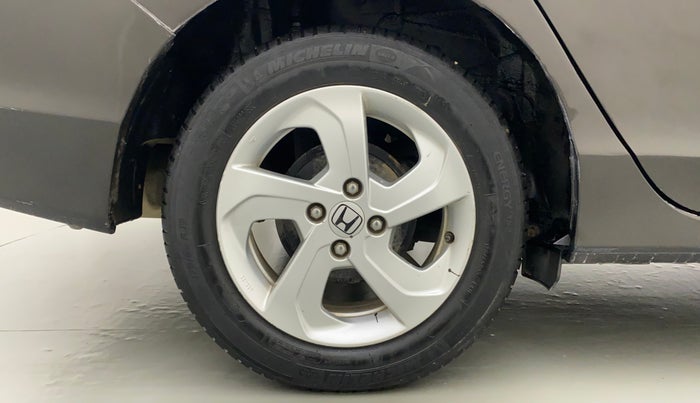 2016 Honda City 1.5L I-VTEC VX CVT, CNG, Automatic, 1,06,554 km, Right Rear Wheel