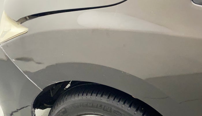 2016 Honda City 1.5L I-VTEC VX CVT, CNG, Automatic, 1,06,554 km, Left fender - Slightly dented