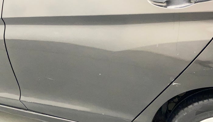 2016 Honda City 1.5L I-VTEC VX CVT, CNG, Automatic, 1,06,554 km, Rear left door - Slightly dented