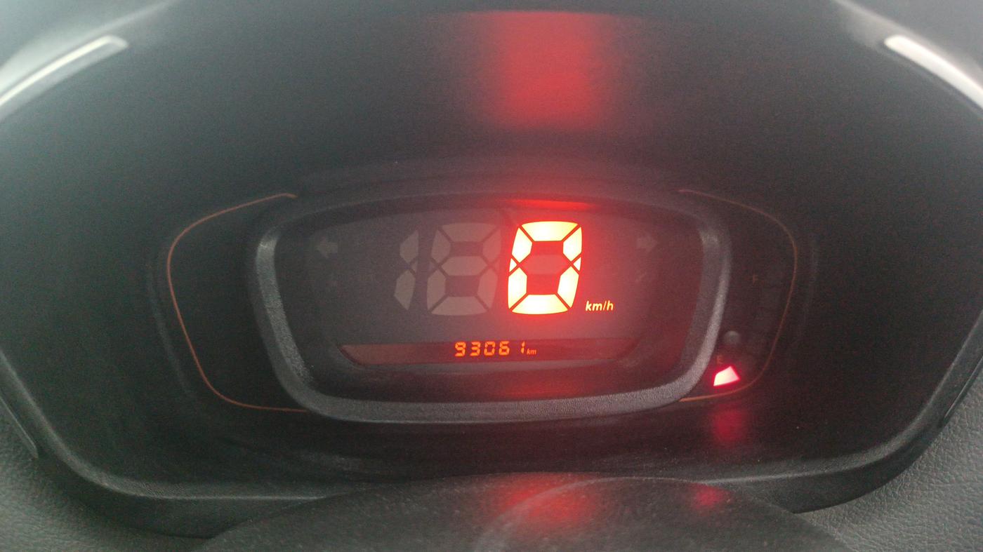 2017 Renault Kwid RXT 1.0, Petrol, Manual, 93,060 km, Odometer Image