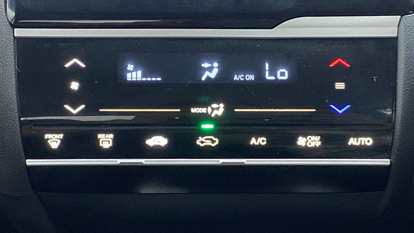 2019 Honda WR-V 1.2L I-VTEC EXCLUSIVE EDITION, Petrol, Manual, 50,146 km, Automatic Climate Control