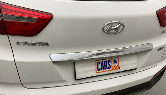 2017 Hyundai Creta SX PLUS AT 1.6 PETROL, Petrol, Automatic, 71,658 km, Dicky (Boot door) - Minor scratches