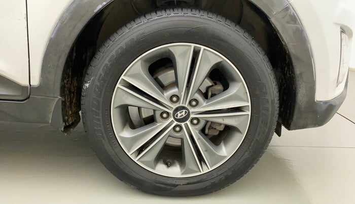 2017 Hyundai Creta SX PLUS AT 1.6 PETROL, Petrol, Automatic, 71,658 km, Right Front Wheel