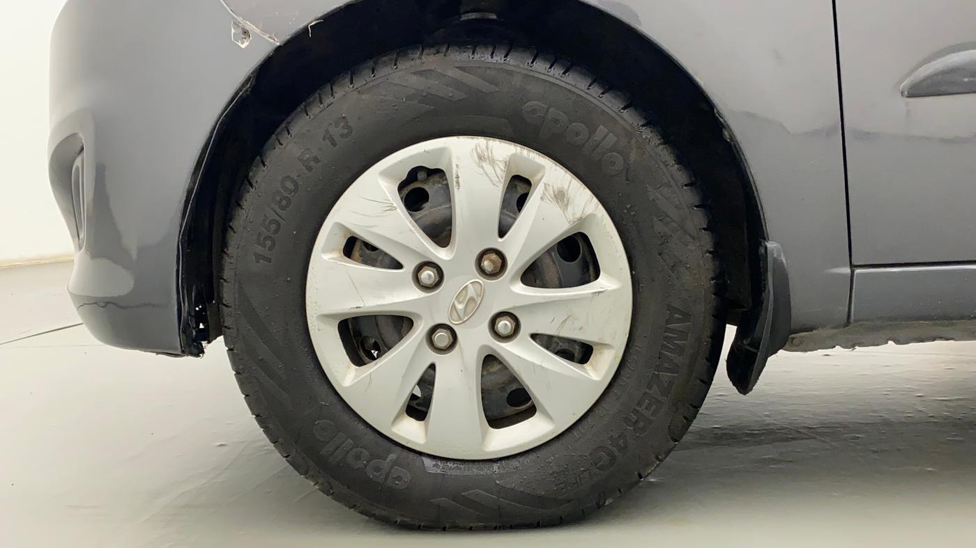 2012 Hyundai i10 MAGNA 1.2, CNG, Manual, 1,15,322 km, Left Front Wheel