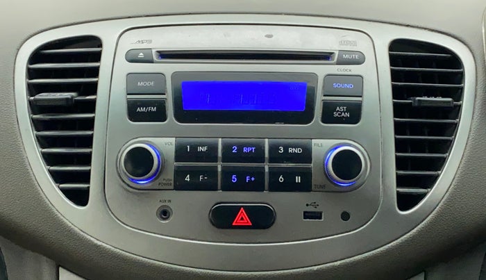 2012 Hyundai i10 MAGNA 1.2, CNG, Manual, 1,15,322 km, Infotainment System