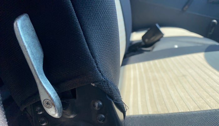 2013 Maruti OMNI E STD, Petrol, Manual, 39,847 km, Driver Side Adjustment Panel