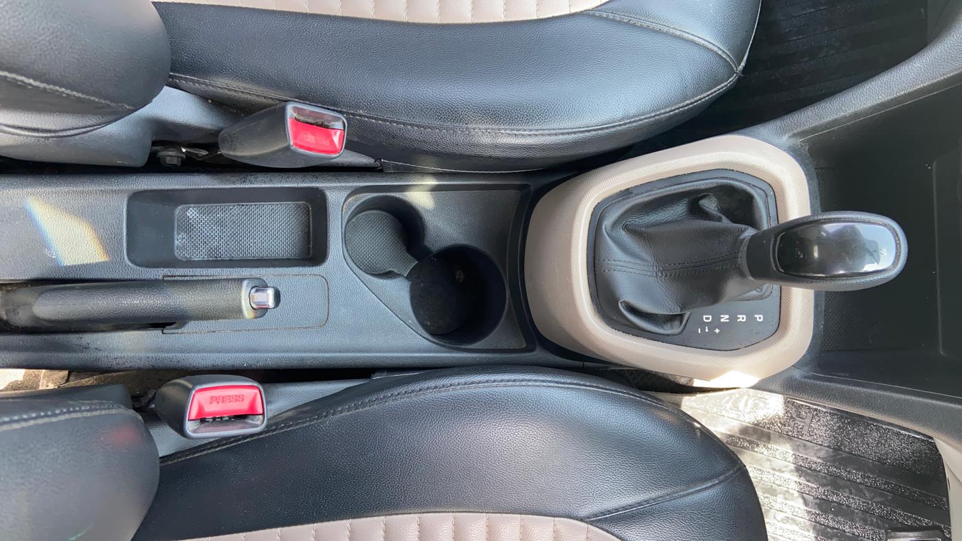 2019 Hyundai Grand i10 SPORTZ AT 1.2 KAPPA VTVT, Petrol, Automatic, 34,128 km, Gear Lever