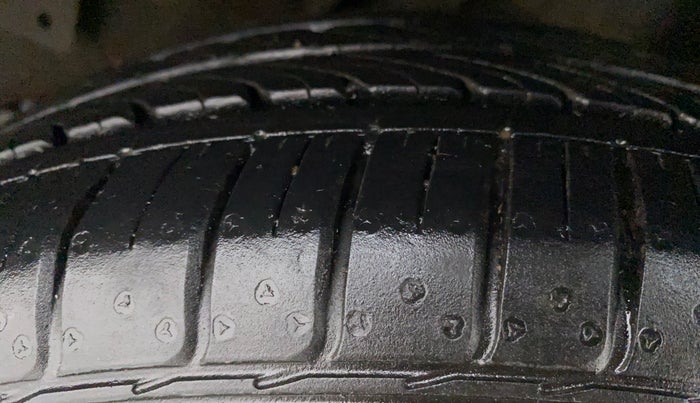 2018 Honda Jazz 1.2L I-VTEC V CVT, Petrol, Automatic, 17,525 km, Left Rear Tyre Tread