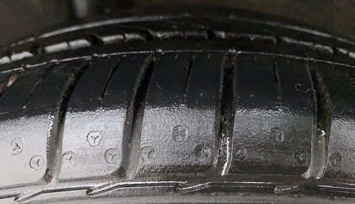 2018 Honda Jazz 1.2L I-VTEC V CVT, Petrol, Automatic, 17,525 km, Right Rear Tyre Tread