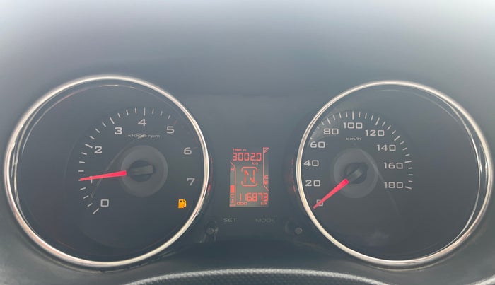 2017 Mahindra TUV300 T10, Diesel, Manual, 1,16,846 km, Odometer Image