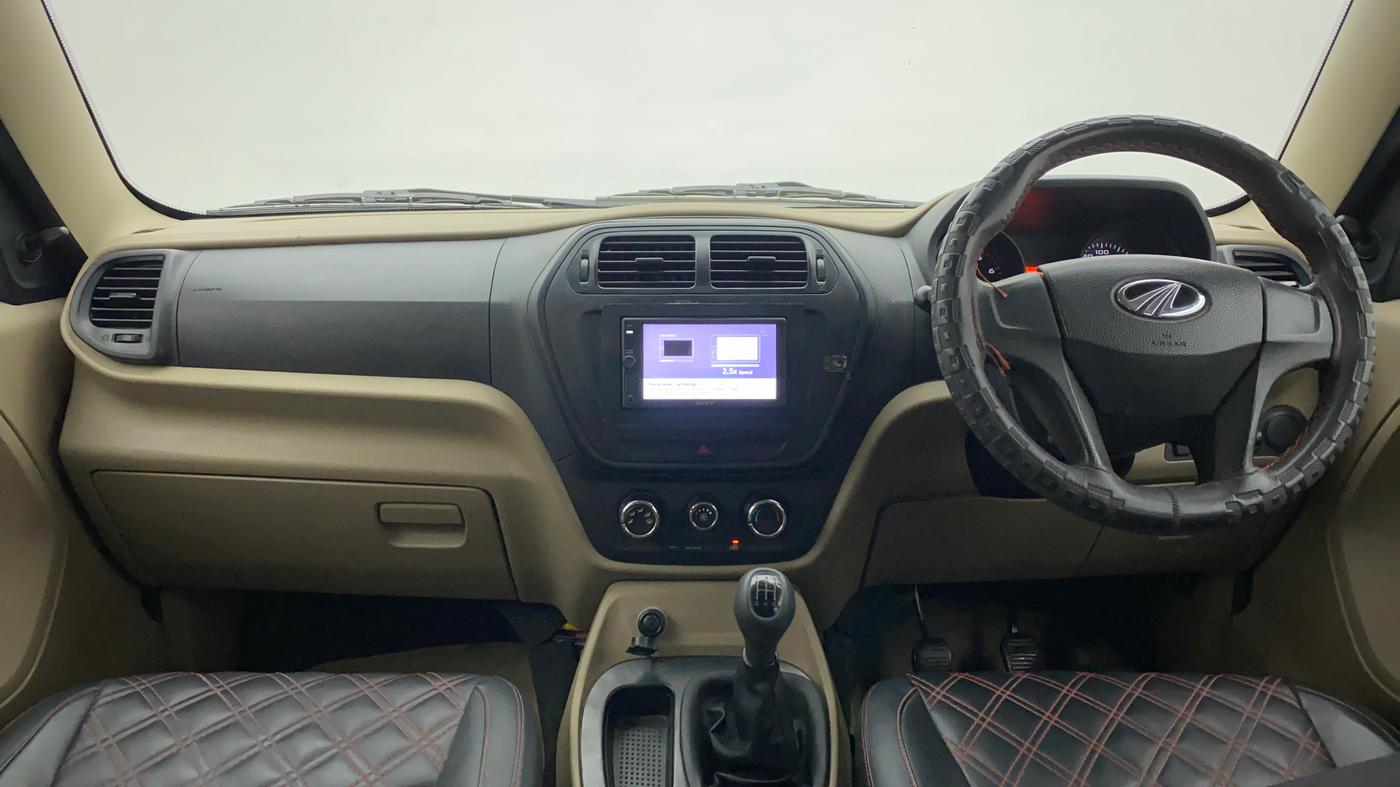 2019 Mahindra TUV300 T4+, Diesel, Manual, 43,107 km, Dashboard