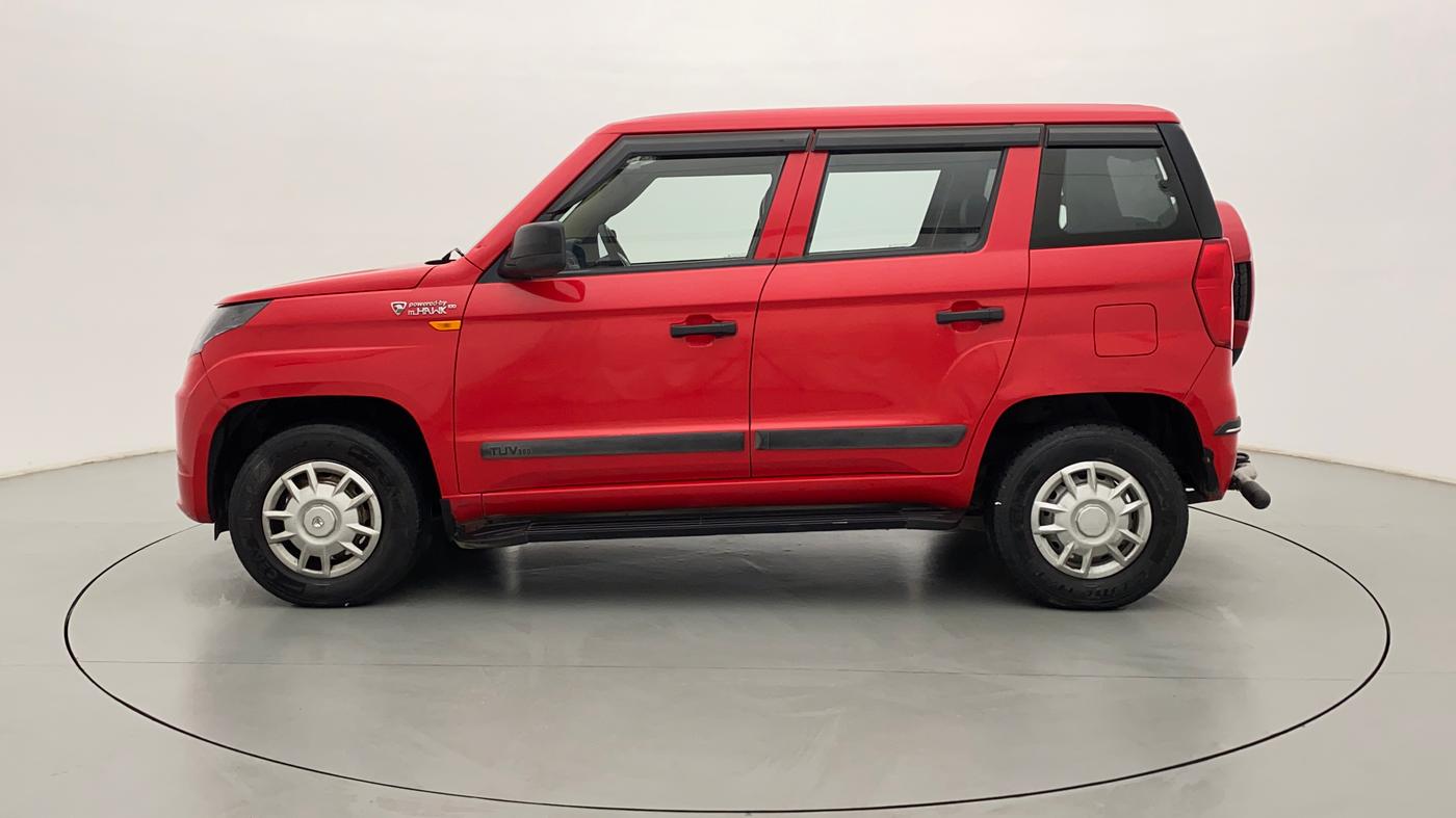 2019 Mahindra TUV300 T4+, Diesel, Manual, 43,107 km, Left Side