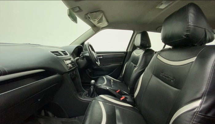 2013 Maruti Swift VXI, Petrol, Manual, 49,347 km, Right Side Front Door Cabin