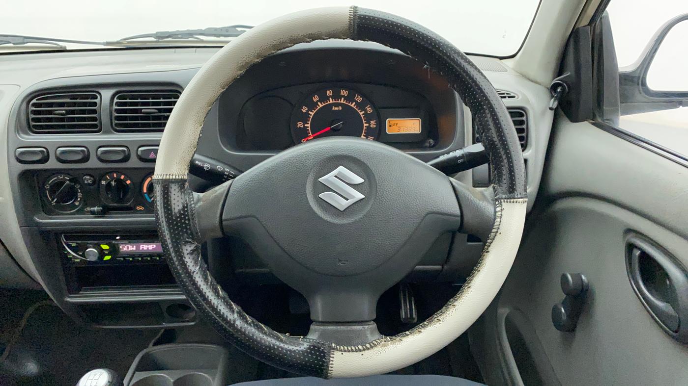 2013 Maruti Alto K10 LXI, Petrol, Manual, 31,463 km, Steering Wheel Close Up