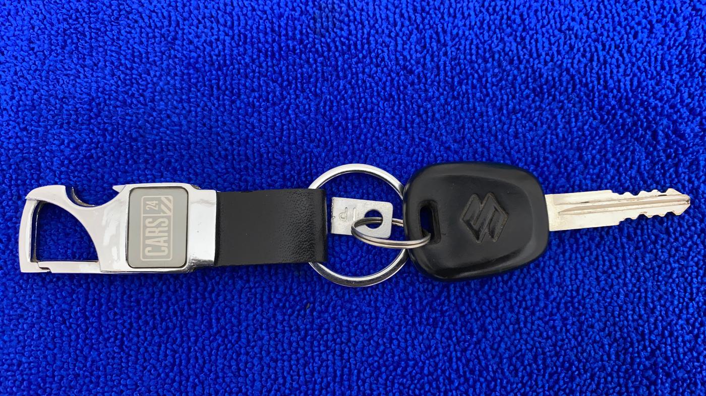 2013 Maruti Alto K10 LXI, Petrol, Manual, 31,463 km, Key Close Up