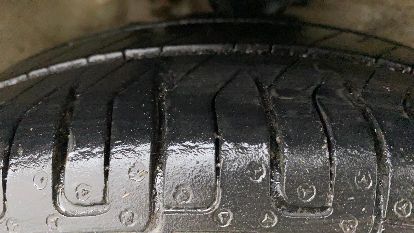 2013 Maruti Alto K10 LXI, Petrol, Manual, 31,463 km, Right Front Tyre Tread