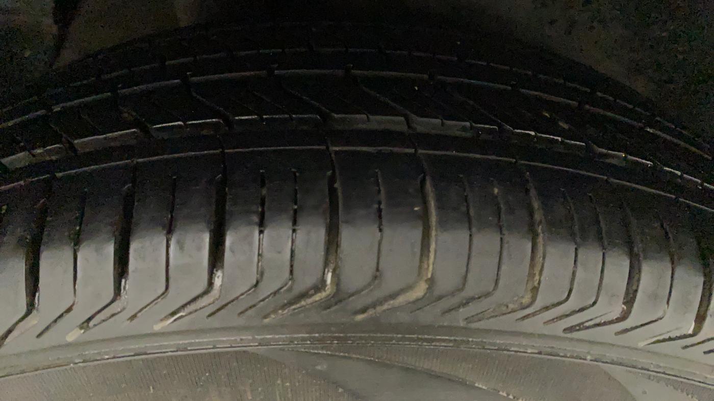 2016 Hyundai Creta S 1.6 PETROL, Petrol, Manual, 99,321 km, Right Front Tyre Tread