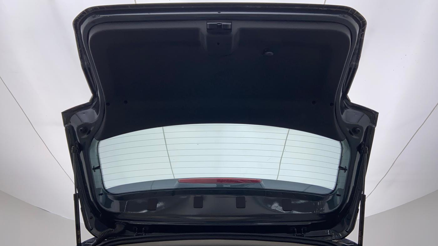2022 Volkswagen TAIGUN TOPLINE 1.0 TSI MT, Petrol, Manual, 3,686 km, Boot Door Open